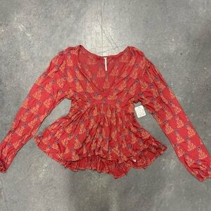 Free people Floral V-neck Ruffle Flowy Bohemian Peasant Cottage Core Blouse